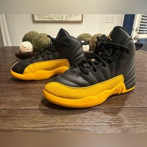 Kids Jordan Retro 12